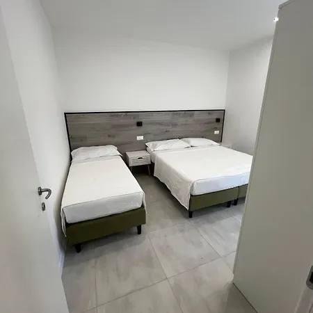 Mk Apartment's 1 アパート リド・ディ・イエゾロ